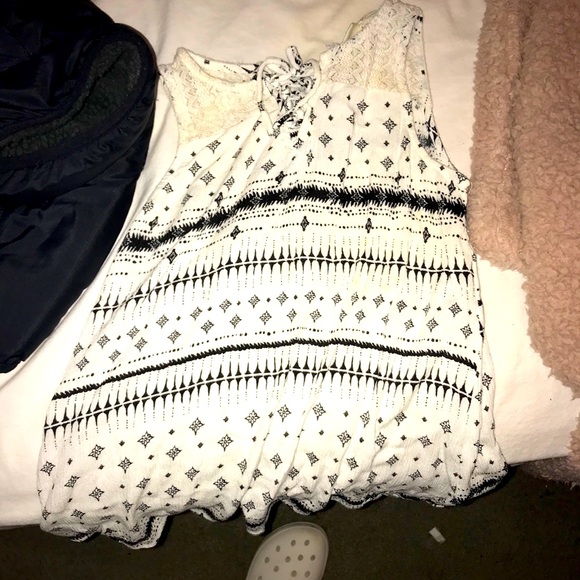 top - Picture 1 of 2